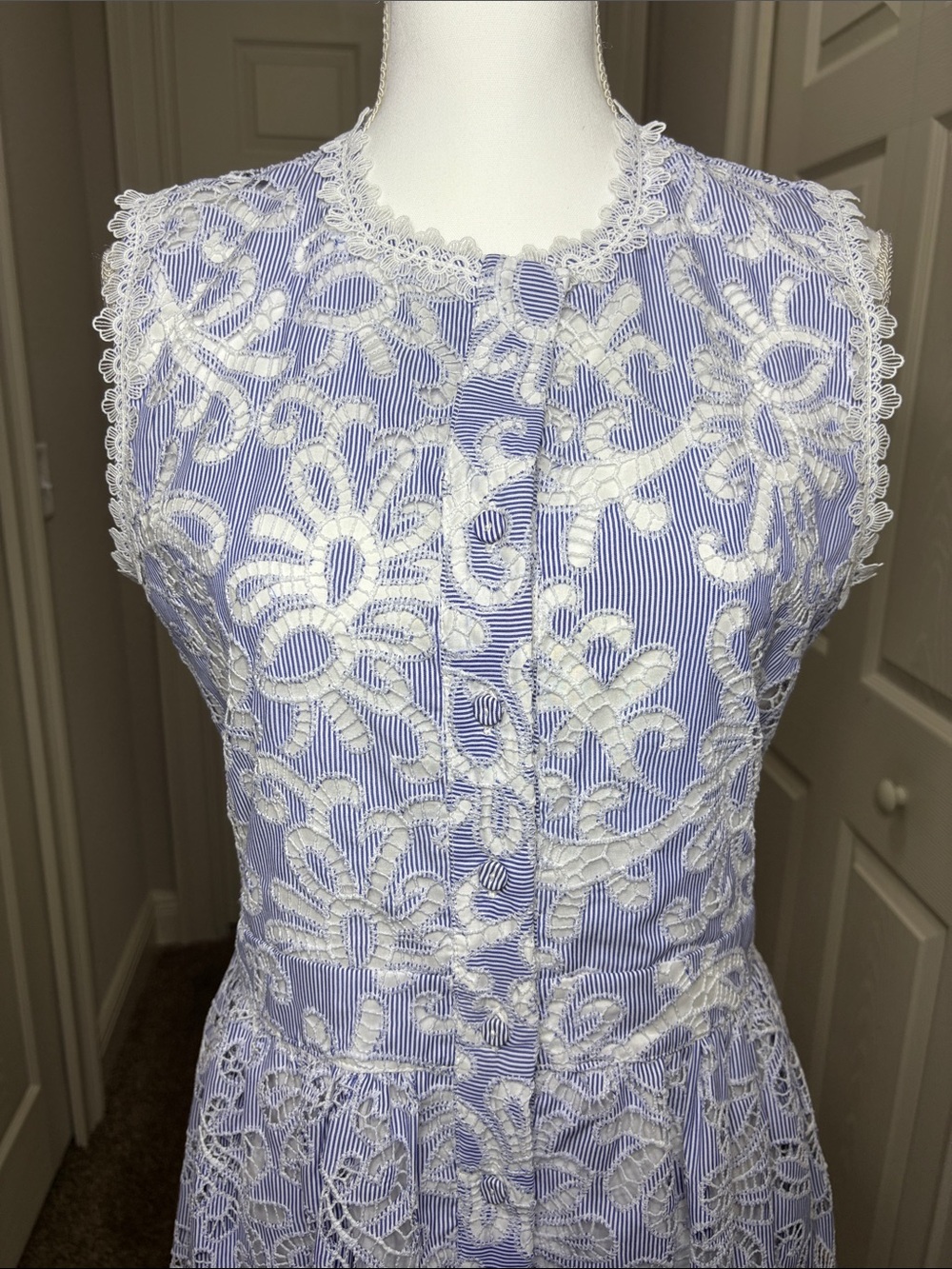 Waimari Gaia Lace Embroidered Luxury
Resort Wear Maxi Dress Blue Size M NWT - Picture 3 of 11